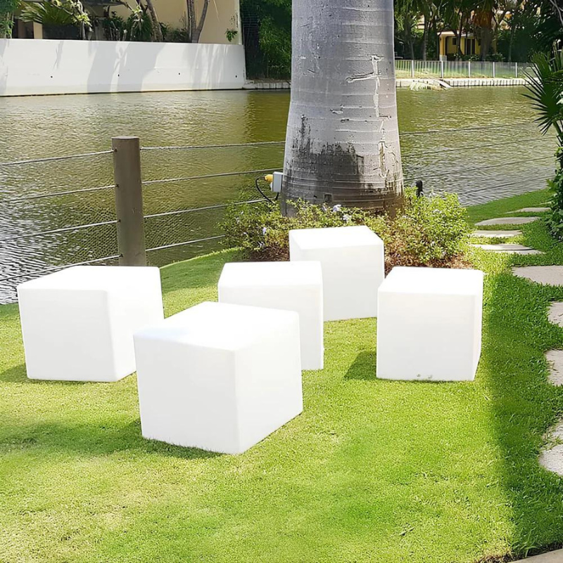 LED Garden Lamp Outdoor – Remote-Controlled Elegant Cubic Patio Lighting