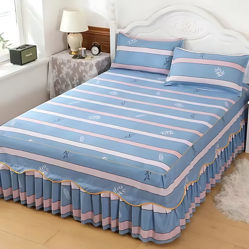 Luxury Bedding Set – Soft Ice Silk Comforter with Elegant Printed Design