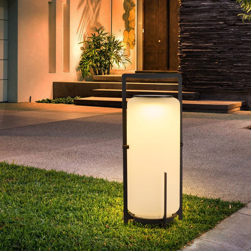 Solar Garden Lamp – Elegant Outdoor Lighting for Yard, Patio, and Landscape