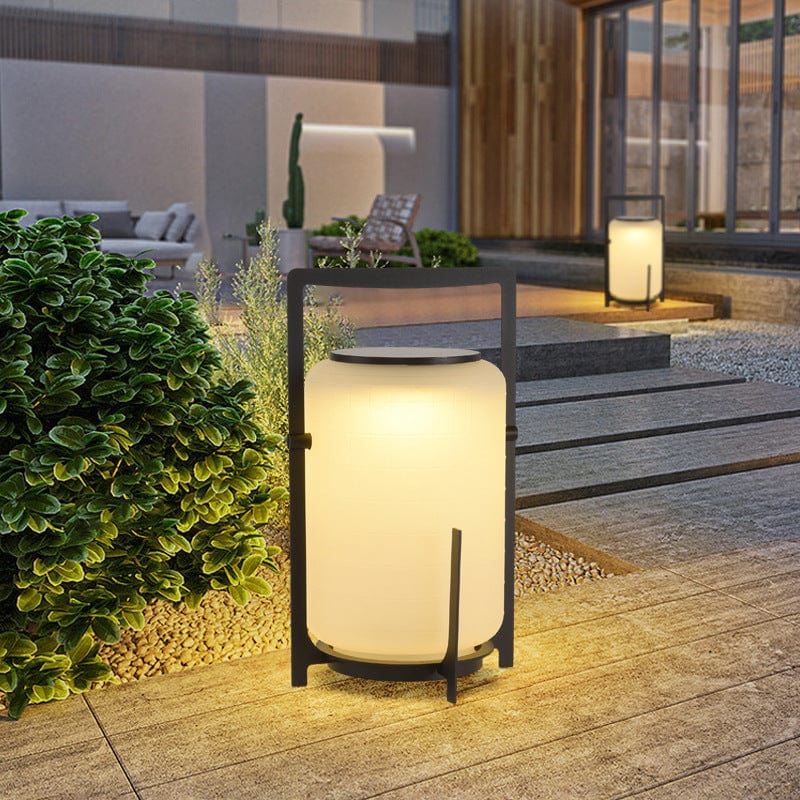 Solar Garden Lamp – Elegant Outdoor Lighting for Yard, Patio, and Landscape