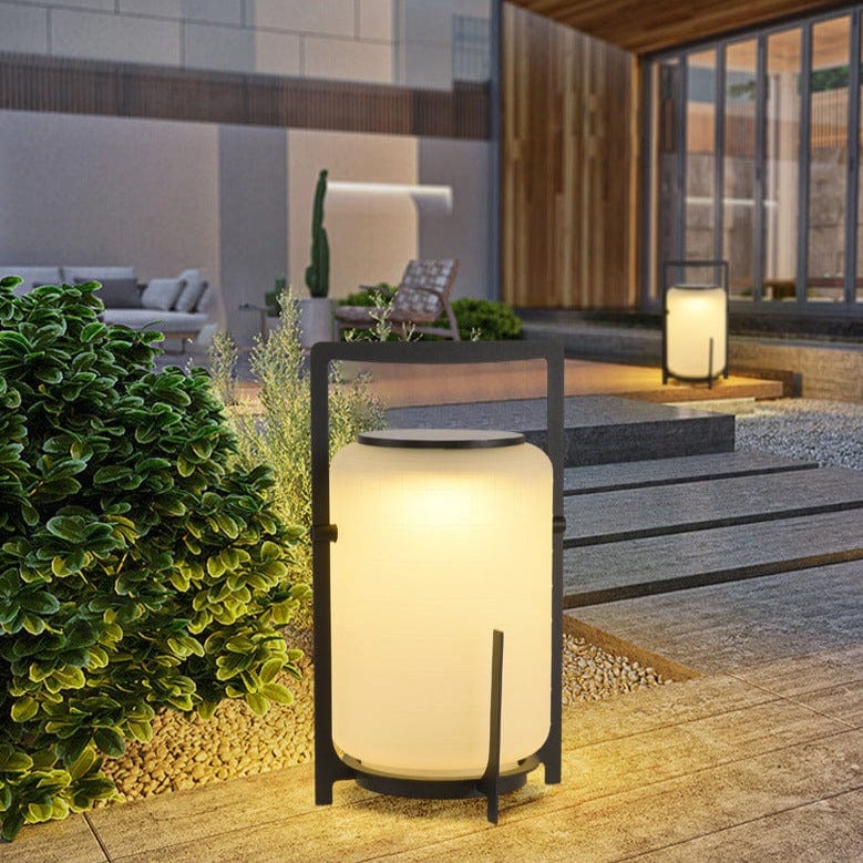 Solar Garden Lamp – Elegant Outdoor Lighting for Yard, Patio, and Landscape
