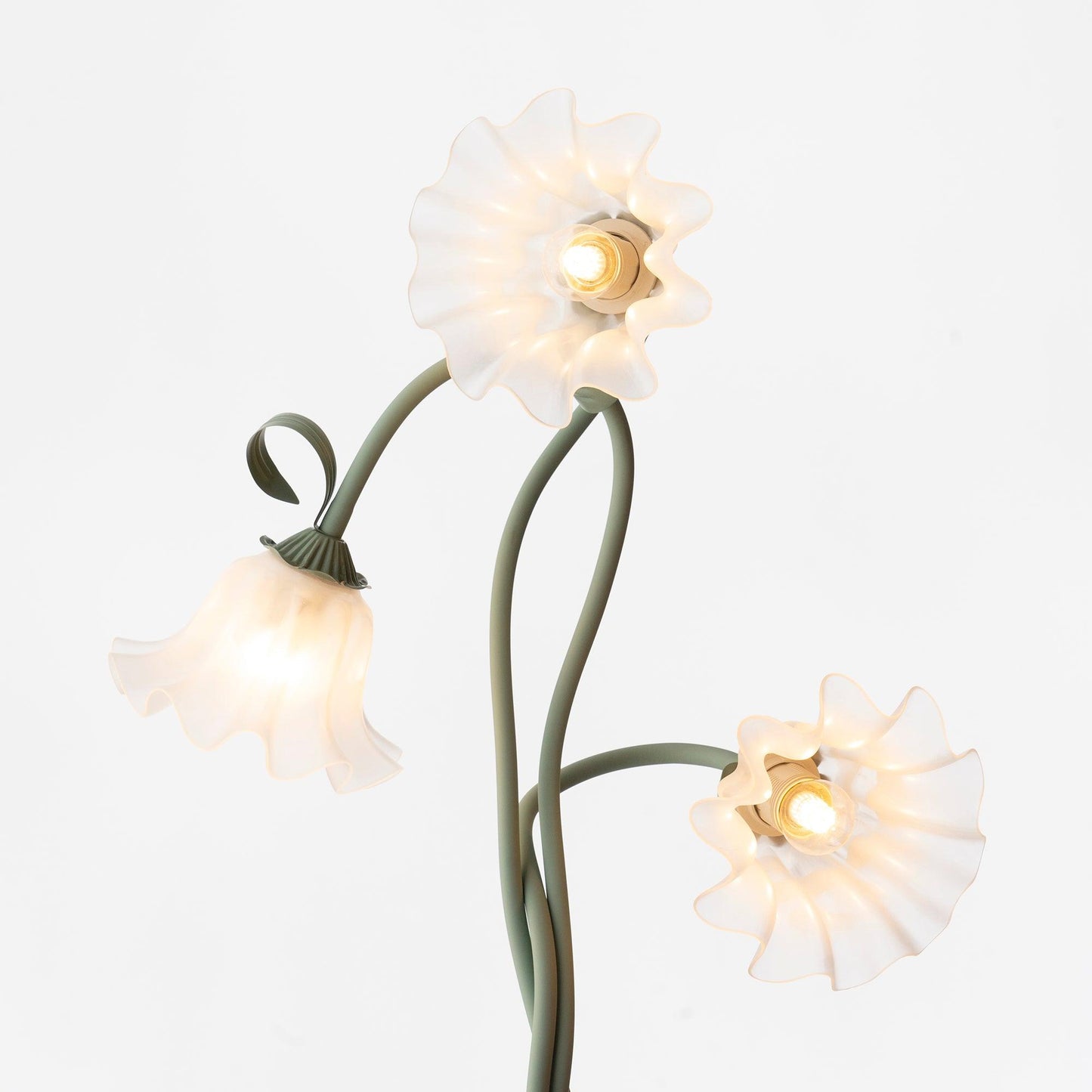Floor Lamp for Home Office – Modern Elegant Lighting with Soft Glow Design