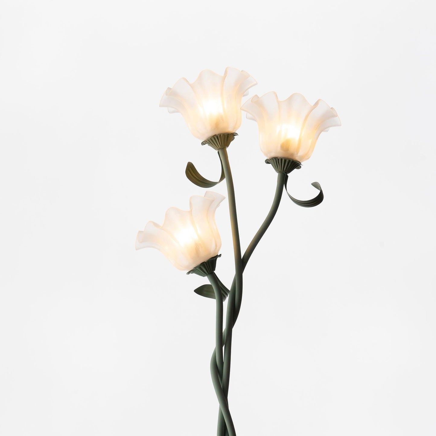 Floor Lamp for Home Office – Modern Elegant Lighting with Soft Glow Design