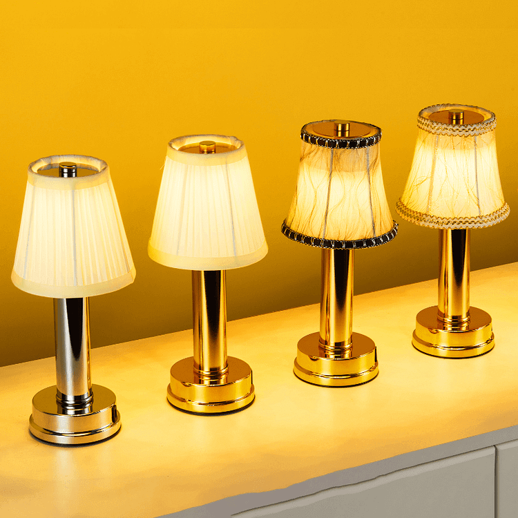 Modern Table Lamp – Elegant Office Lighting & Stylish Home Decor Accent