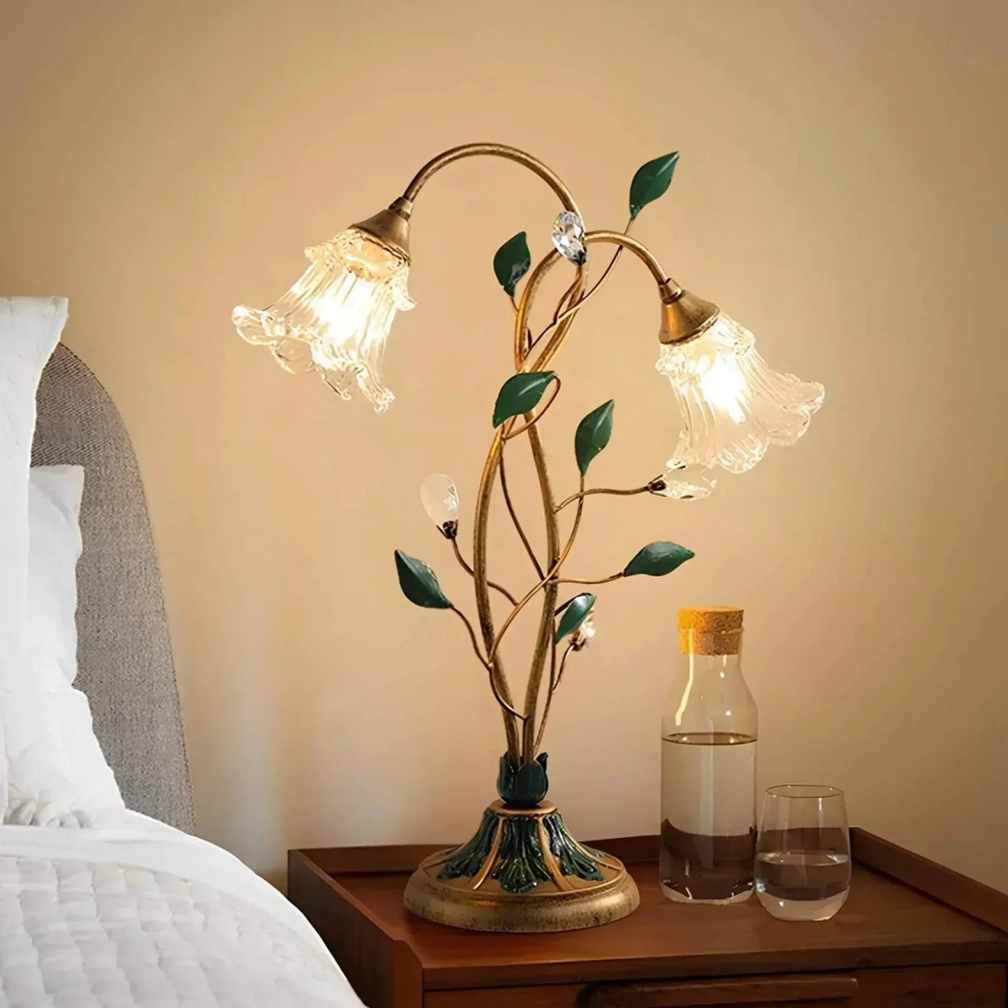 Table Lamp – Elegant Desk Lighting for Home Office Decor, Modern Design