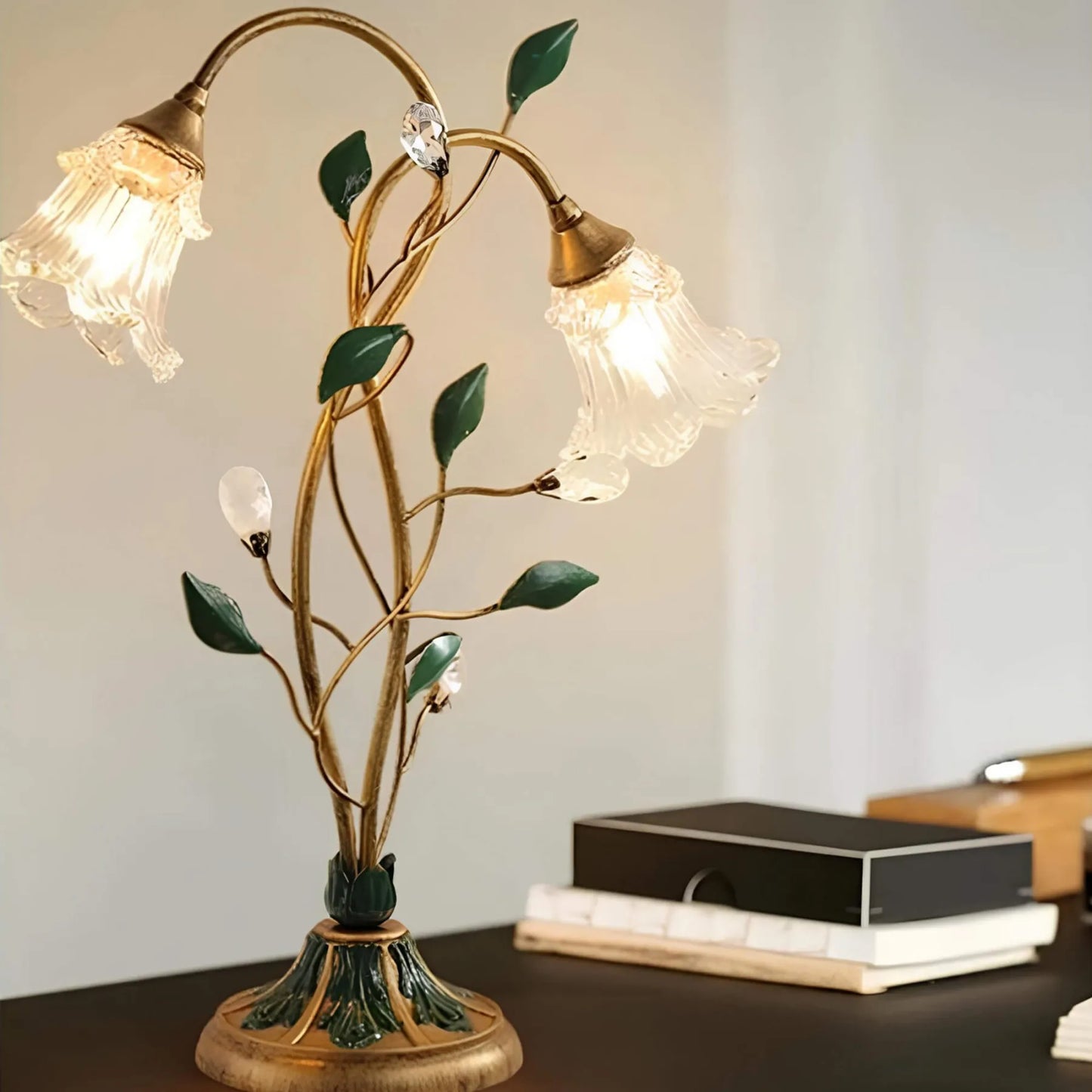 Table Lamp – Elegant Desk Lighting for Home Office Decor, Modern Design