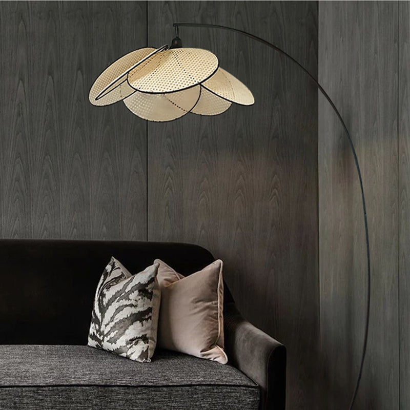 Rattan Floor Lamp – Stylish Woven Lighting for Home Decor & Ambiance