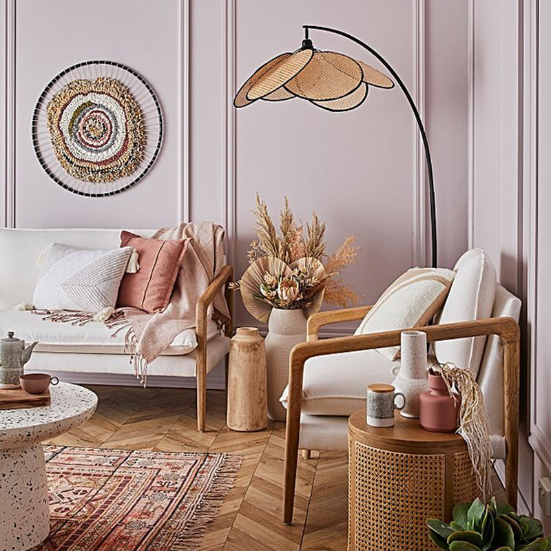 Rattan Floor Lamp – Stylish Woven Lighting for Home Decor & Ambiance