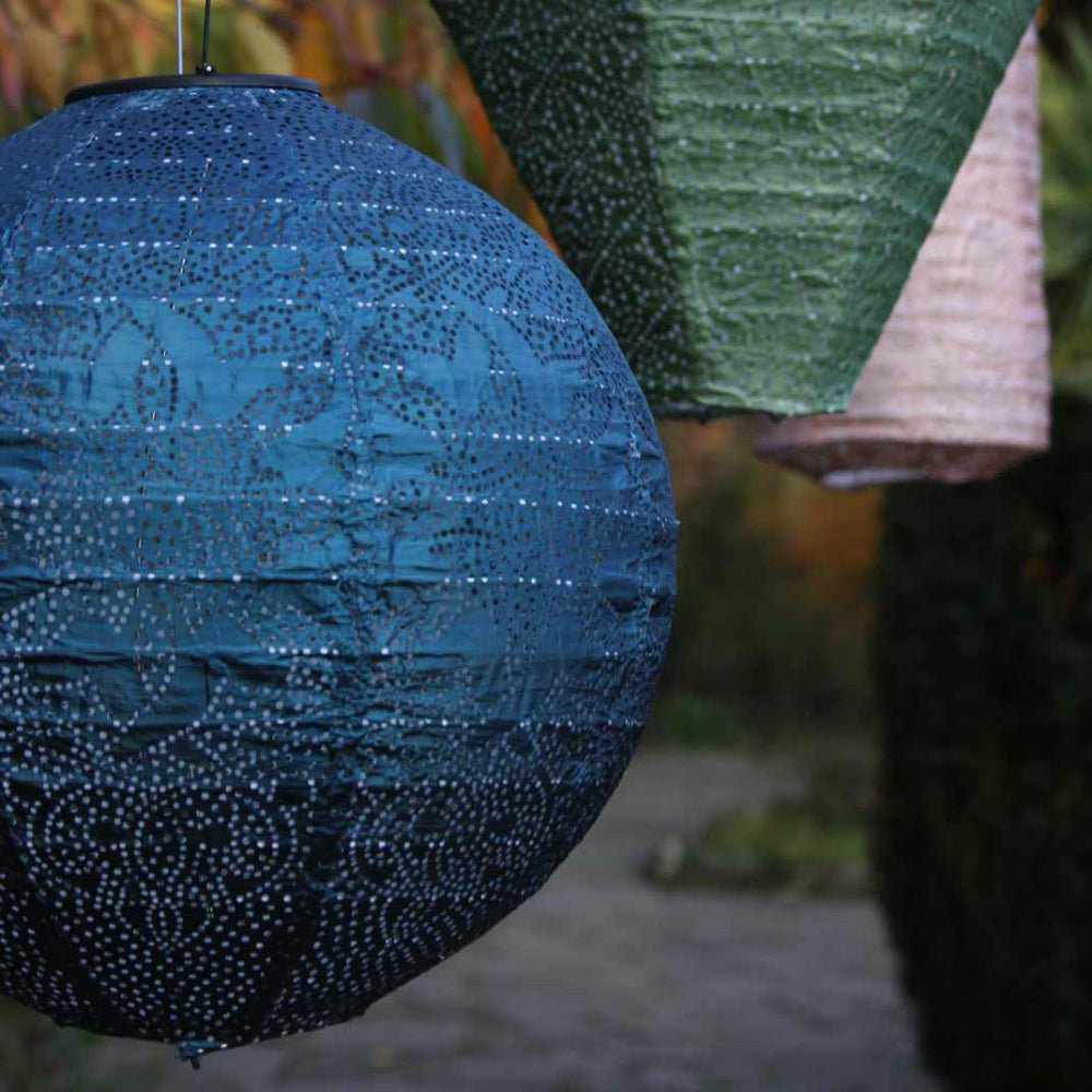 Solar Lanterns Outdoor Decor – Stylish Garden Lighting for Indoor & Outdoor Use