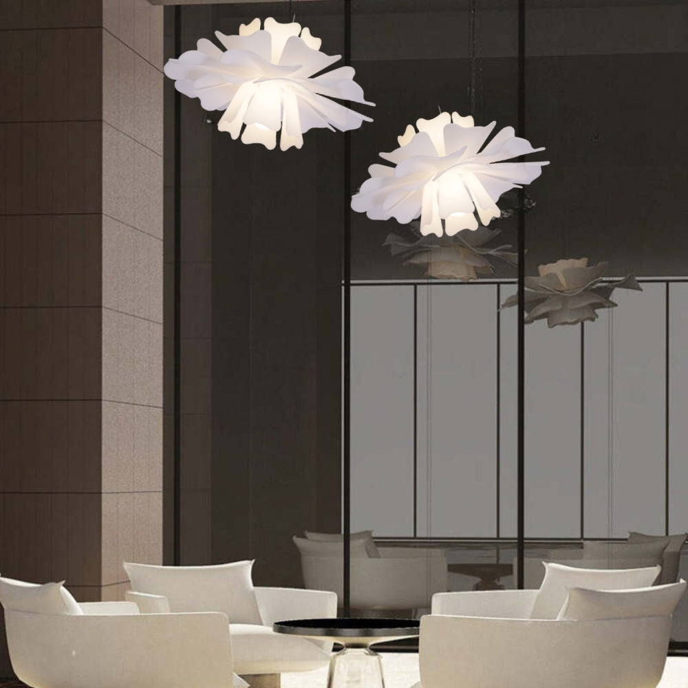 Modern Metal Pendant Lamp for Living and Dining Rooms - Stylish Lighting Solution