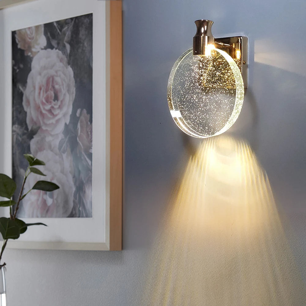 Wall Lamp for Stylish Home Lighting - Elegant Design for Living Spaces