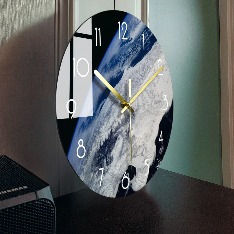 Stylish Artistic Wall Clock for Home and Office Decor