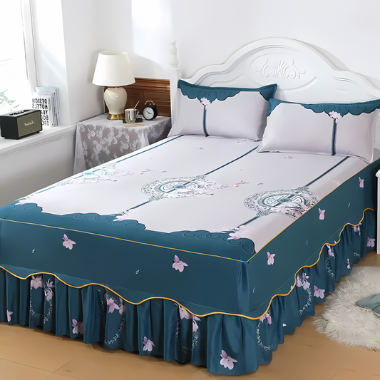 Luxury Bedding Set – Soft Ice Silk Comforter with Elegant Printed Design
