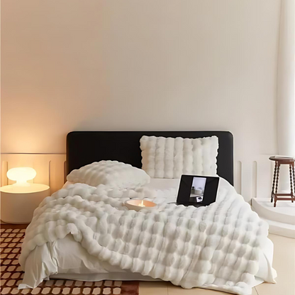 Faux Fur Blanket – Soft Double-Sided Throw for Cozy Home Office Comfort