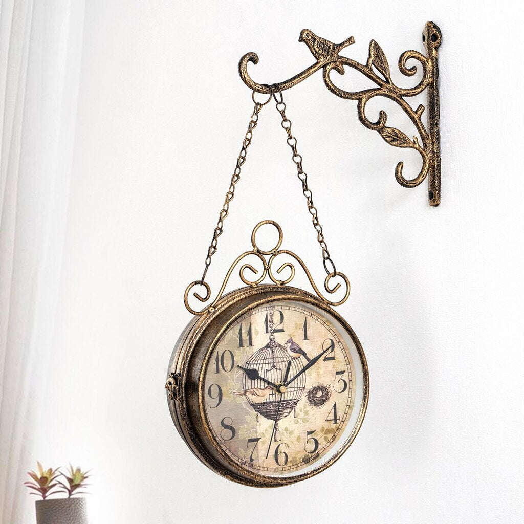 Retro Wall Clock for Home and Office - Vintage Style, Easy to Read