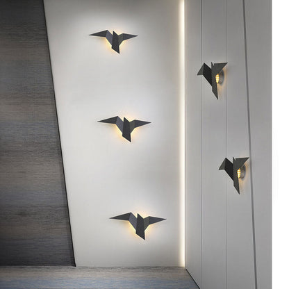 Iron Bird Wall Light for Home Decor - Creative Metal Design for Office Ambiance