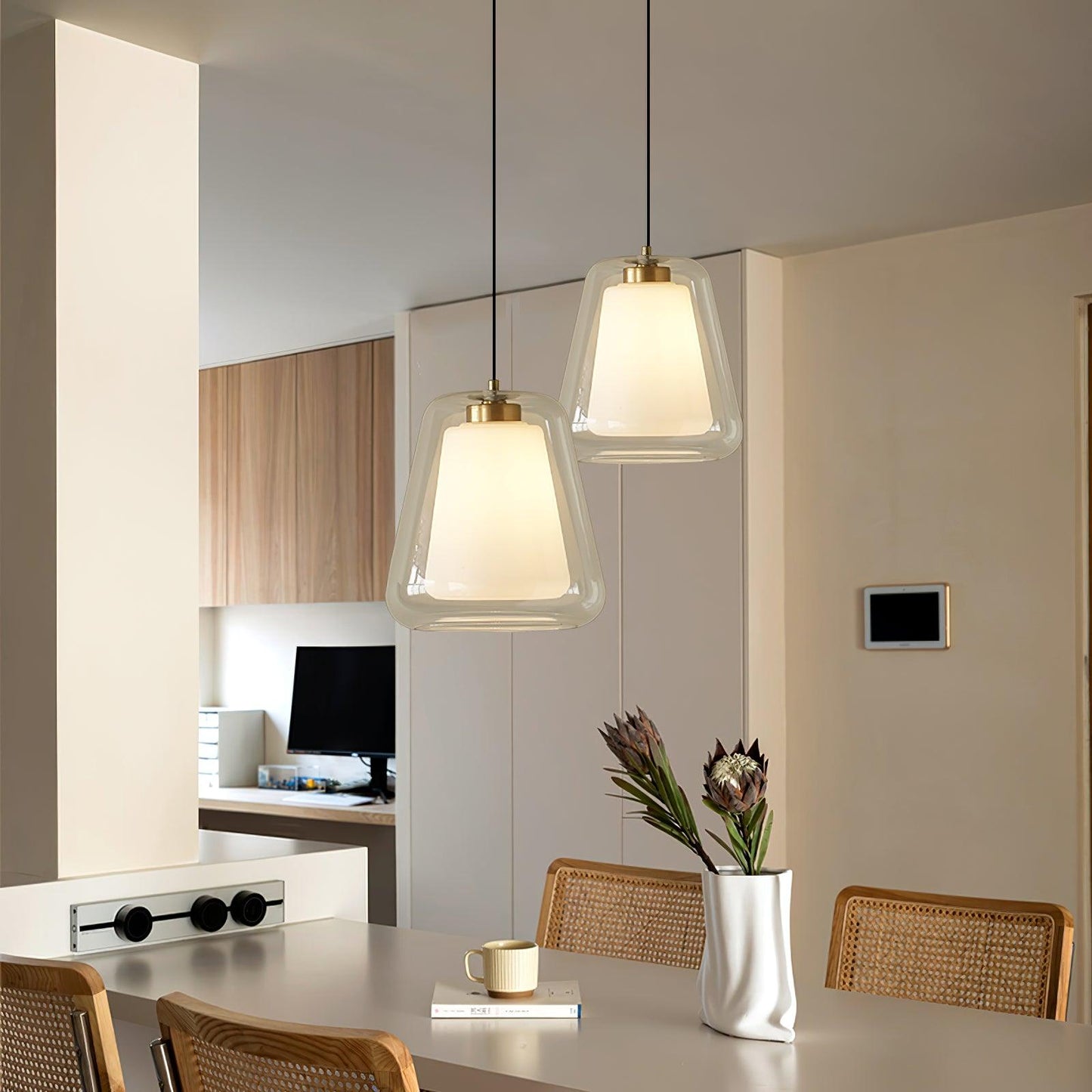 Elegant Glass Pendant Light for Home and Office - Stylish Modern Design