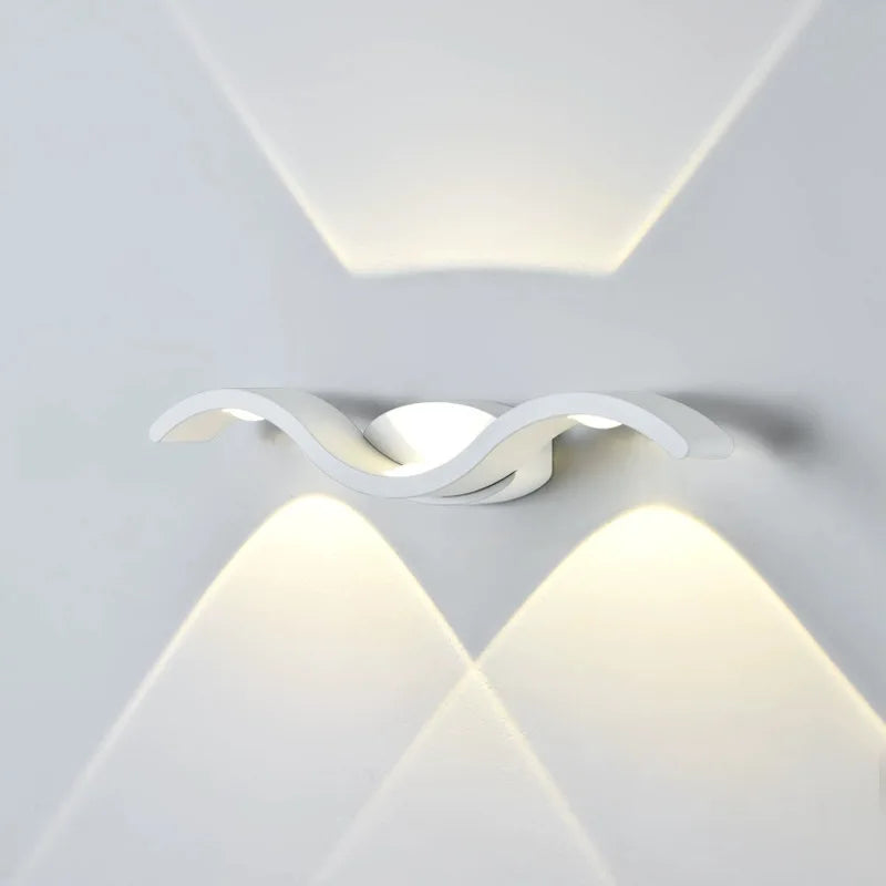 LED Outdoor Wall Light for Elegant Home and Garden Illumination