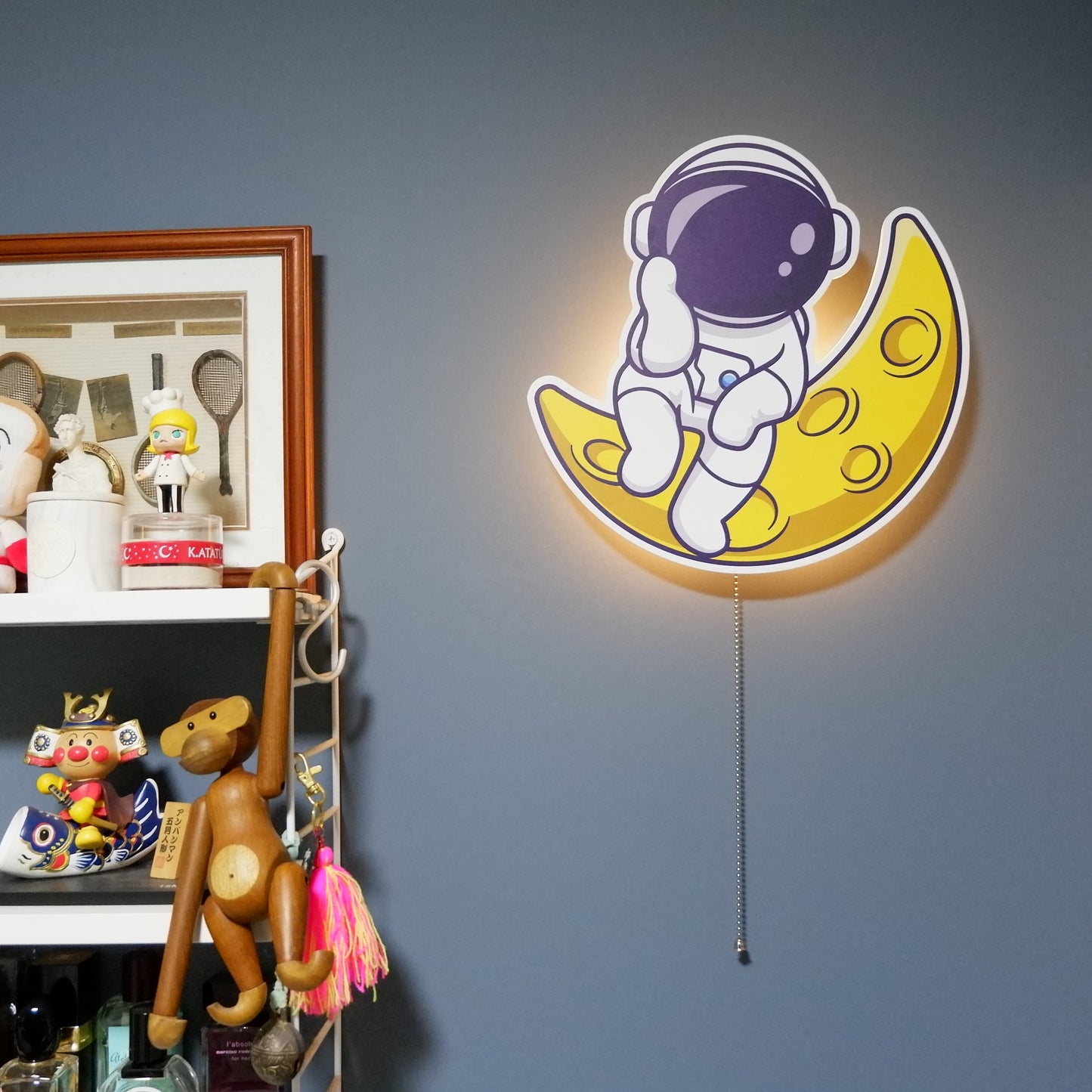 Space-Themed Telescope Wall Lamp for Kids' Rooms and Play Areas