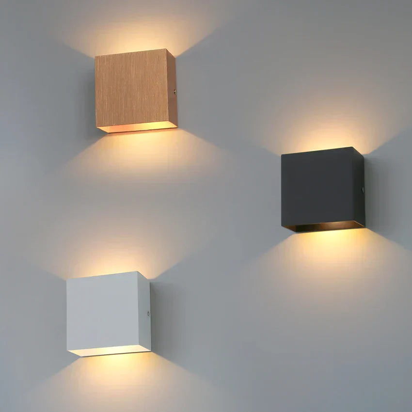 Modern Wall Lamp for Home Office Decor - Elegant Design for Stylish Spaces