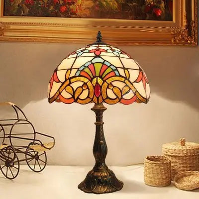 Tiffany Style Table Lamp for Home Decor – Elegant Stained Glass Lighting