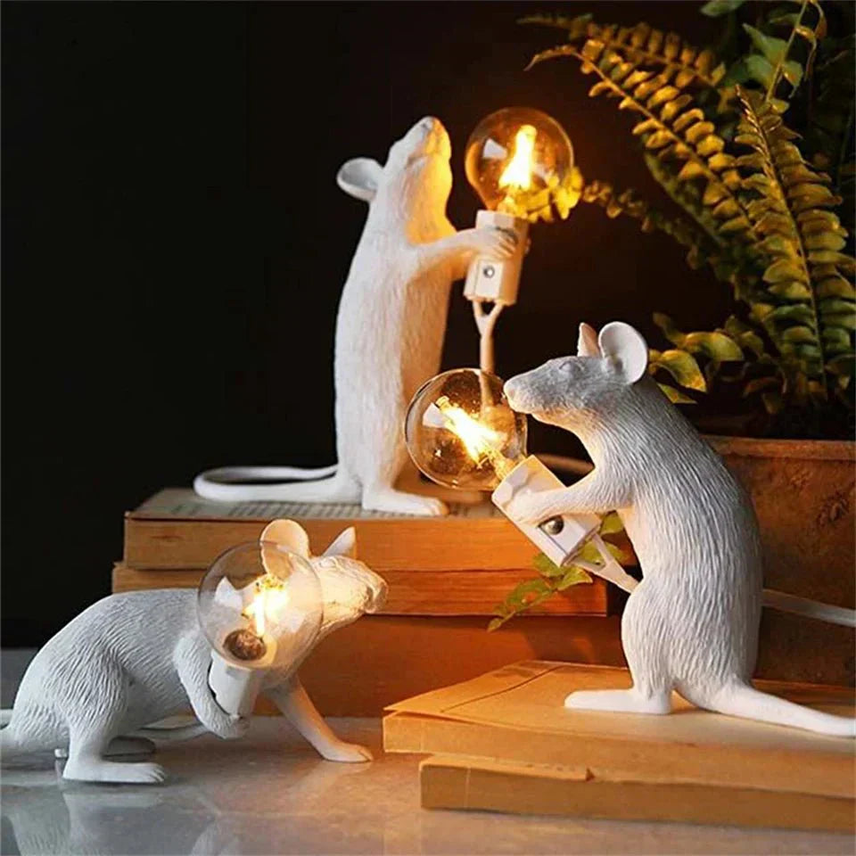 Art Deco Mouse Table Lamp for Home Office Decor - Stylish Lighting Solution