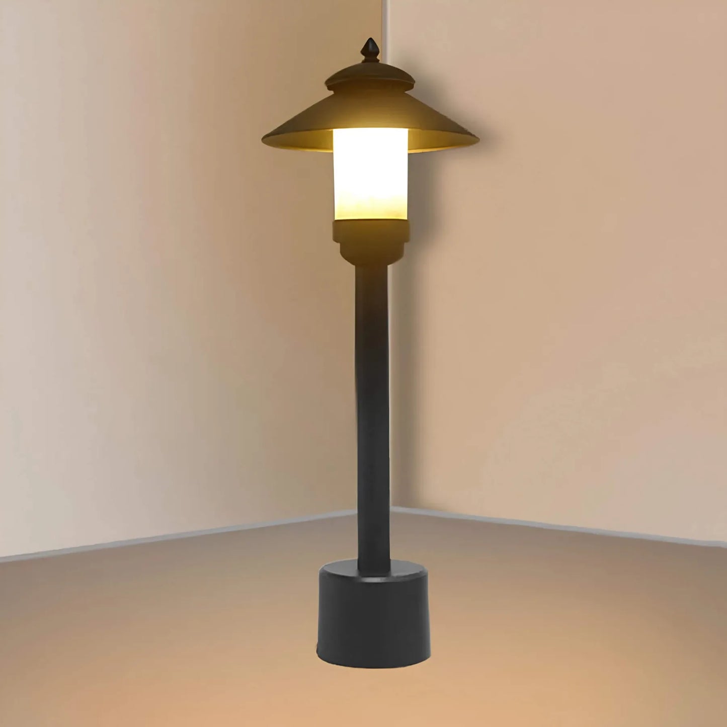 Garden Path Light - Elegant Outdoor Lighting for Terraces and Walkways