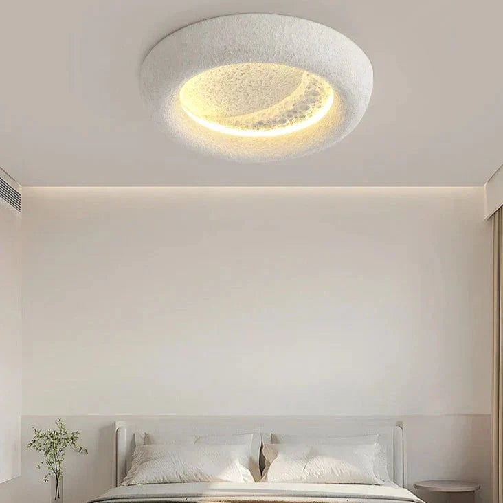 Elegant Round Resin Wall Lamp for Home Decor and Ambient Lighting