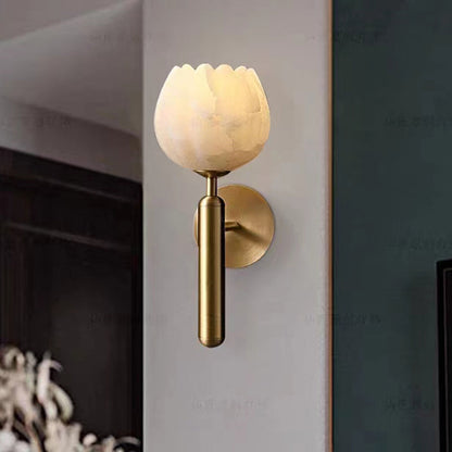 Floral Wall Light for Home Decor - Elegant Design for Living Room or Office