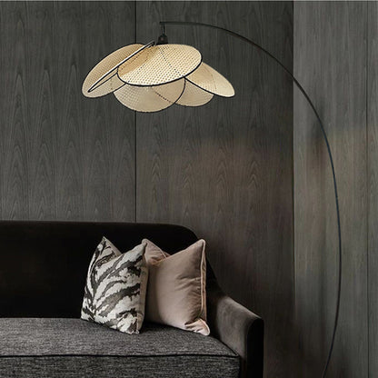 Rattan Floor Lamp – Stylish Woven Lighting for Home Decor & Ambiance
