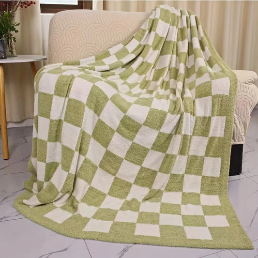 Diamond Blanket - Ultra-Smooth, Stylish Throw for Home and Office Comfort