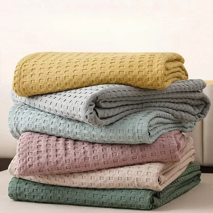 Cozy Blanket for Indoor Outdoor Use - Soft, Warm, Versatile Comfort