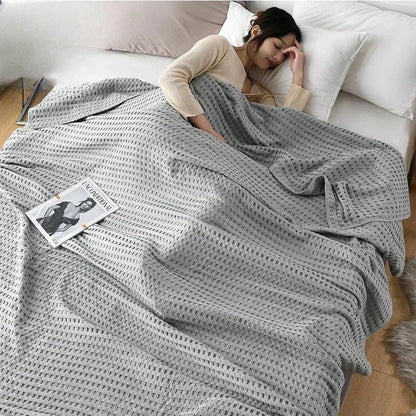 Cozy Blanket for Indoor Outdoor Use - Soft, Warm, Versatile Comfort