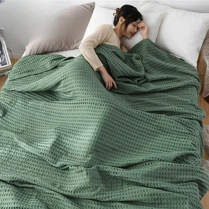 Cozy Blanket for Indoor Outdoor Use - Soft, Warm, Versatile Comfort