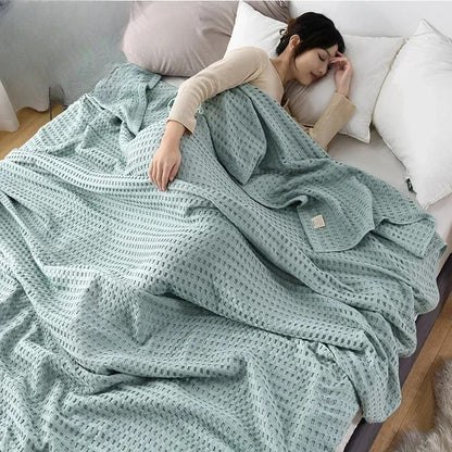 Cozy Blanket for Indoor Outdoor Use - Soft, Warm, Versatile Comfort