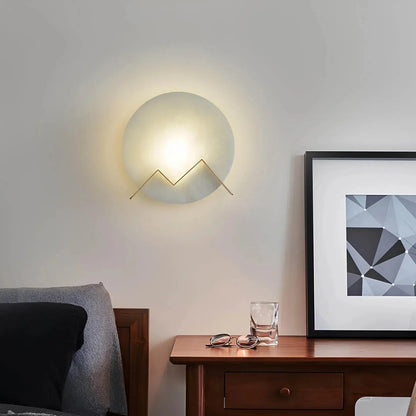 Elegant Wall Light for Home and Office - Stylish Design, Modern Aesthetic