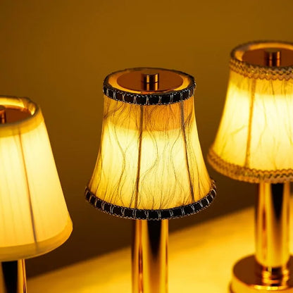 Modern Table Lamp – Elegant Office Lighting & Stylish Home Decor Accent