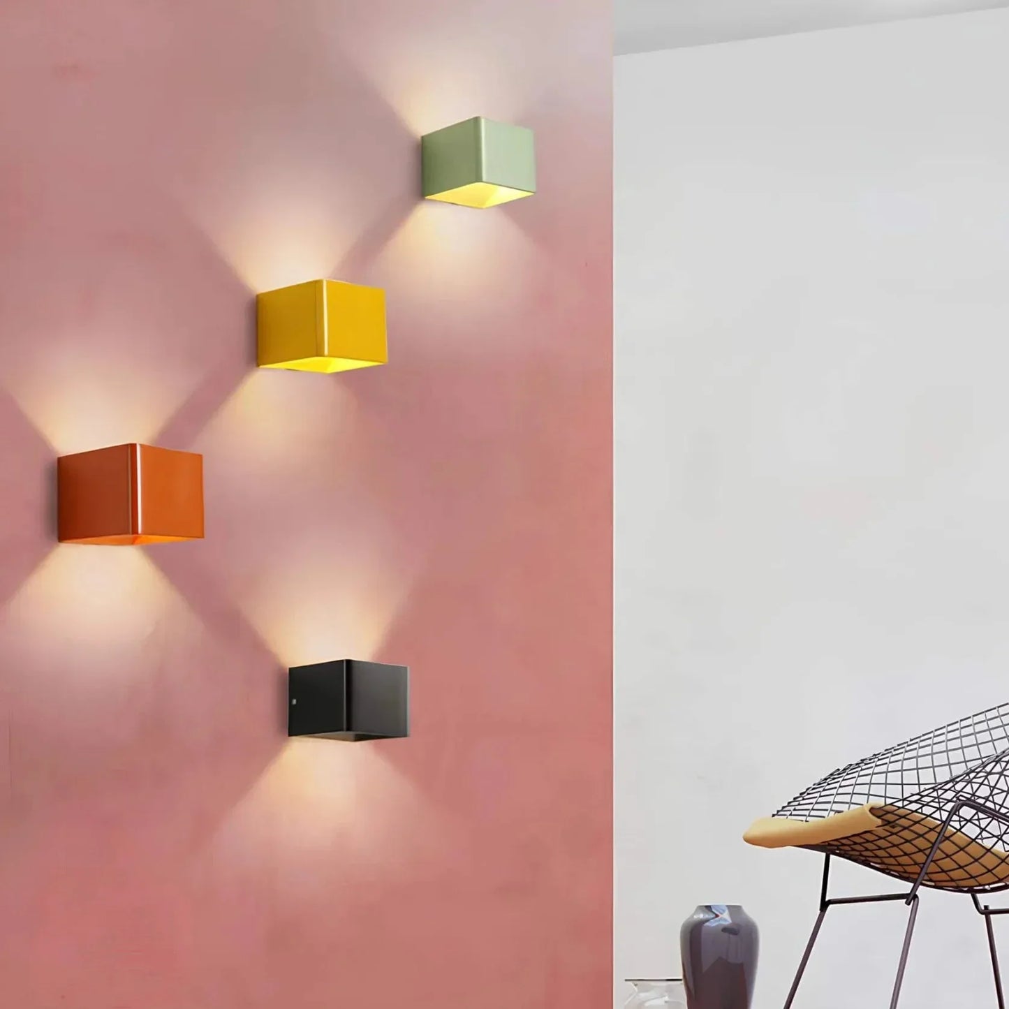 Modern Wall Light for Home and Office - Elegant Design for Stylish Ambience