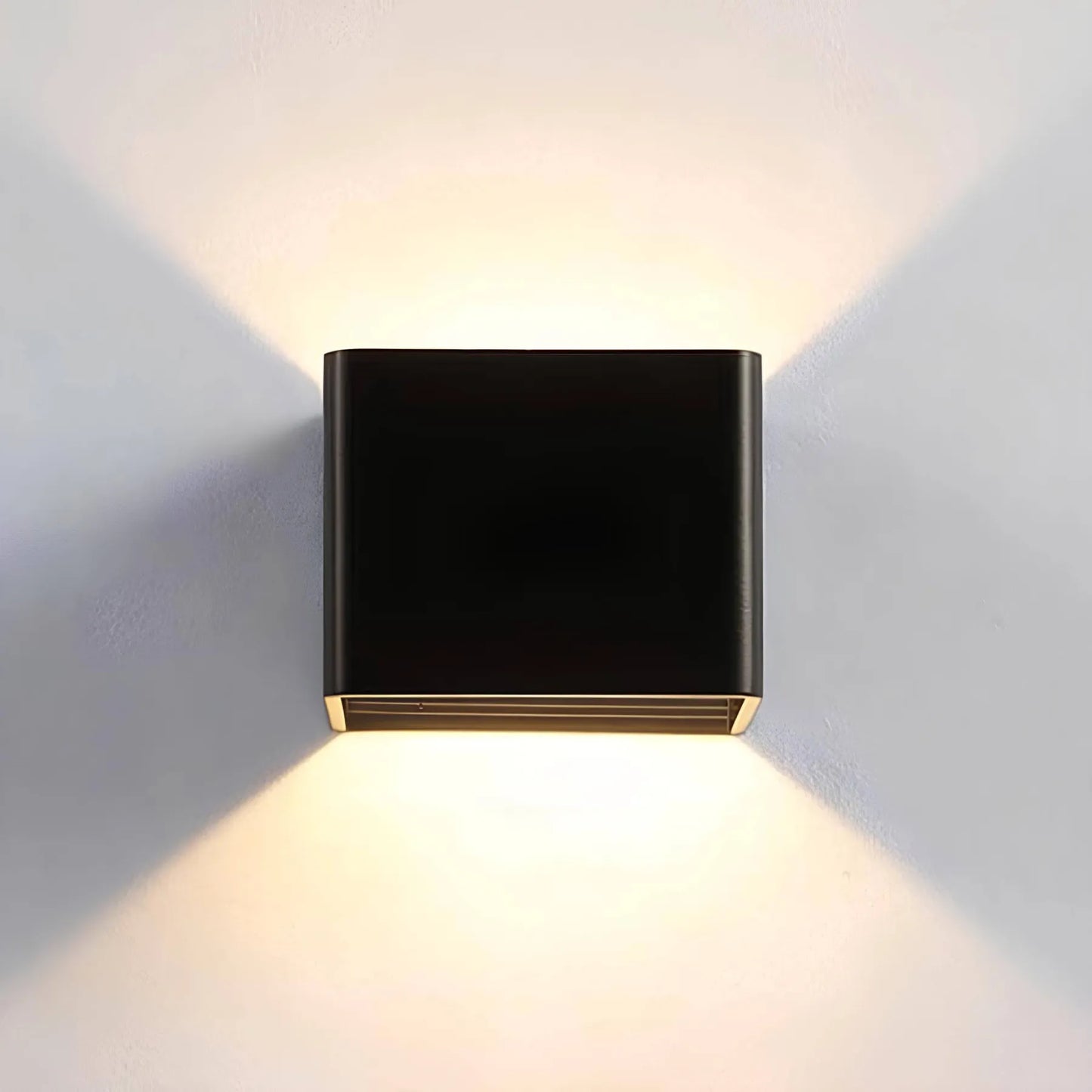 Modern Wall Light for Home and Office - Elegant Design for Stylish Ambience