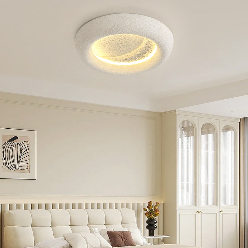 Elegant Round Resin Wall Lamp for Home Decor and Ambient Lighting