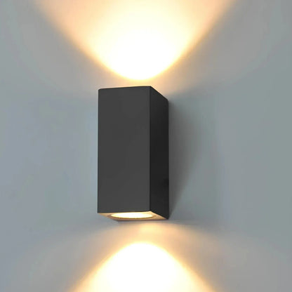 Outdoor Wall Light for Elegant Home Accents and Stylish Illumination