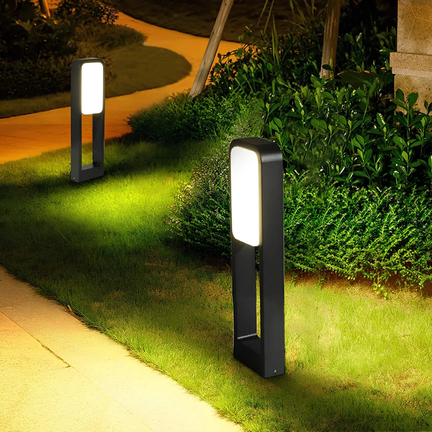 Outdoor Path Light for Garden and Terrace - Solar LED Landscape Lighting