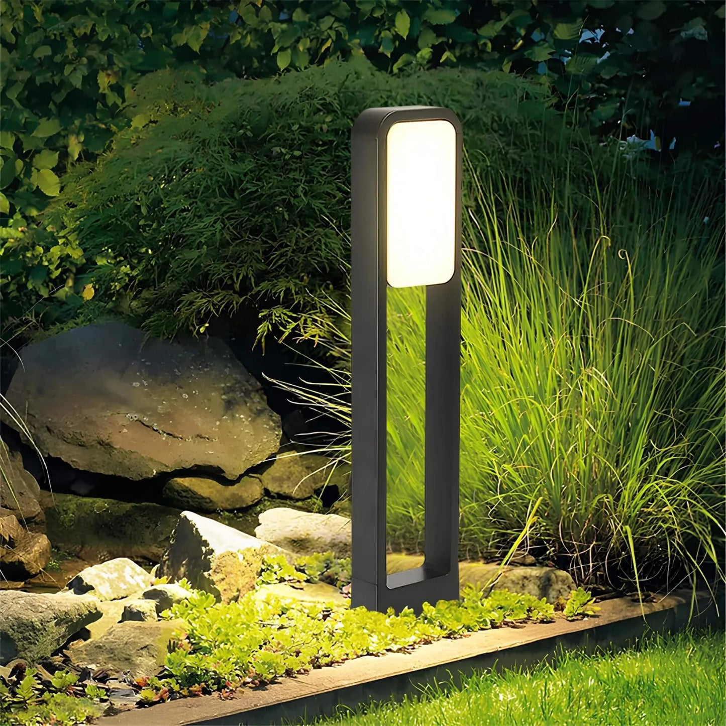 Outdoor Path Light for Garden and Terrace - Solar LED Landscape Lighting